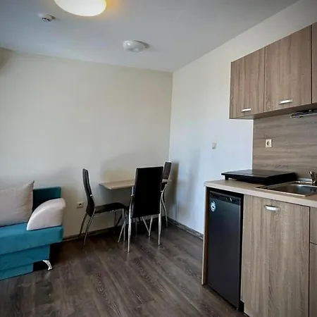 Sunny Tarsis Double 2 Adults 2 Children Lägenhet *