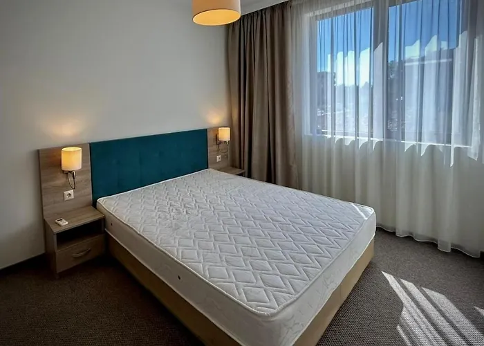 Sunny Tarsis Double 2 Adults 2 Children Slăntjev Brjag