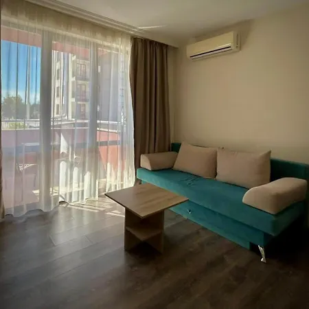 Sunny Tarsis Double 2 Adults 2 Children Napospart