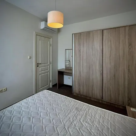 Sunny Tarsis Double 2 Adults 2 Children